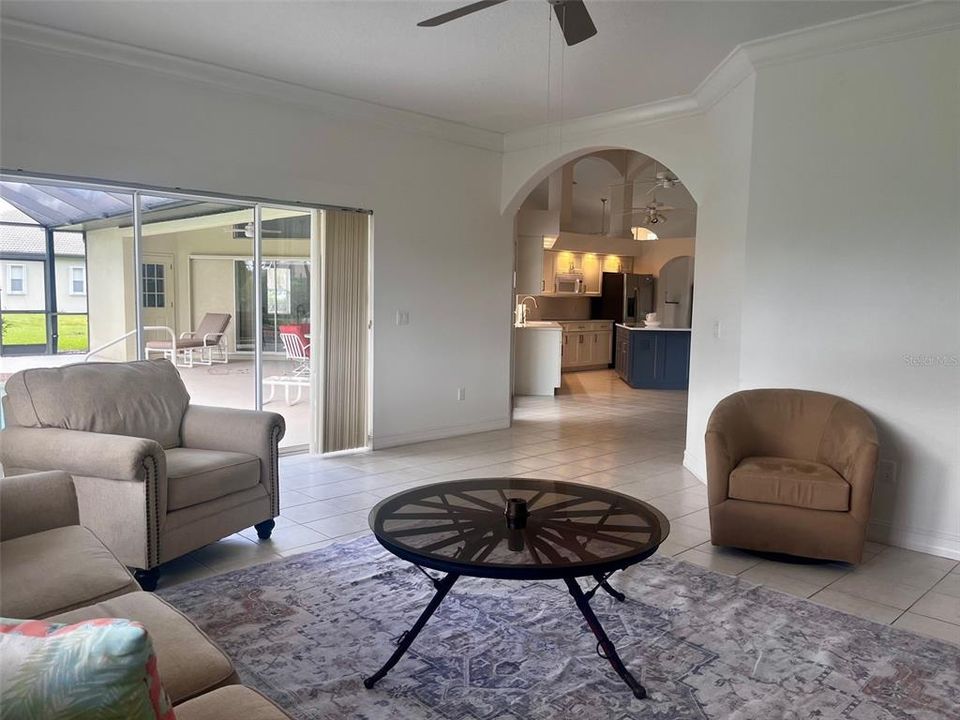 For Rent: $6,000 (3 beds, 2 baths, 2577 Square Feet)