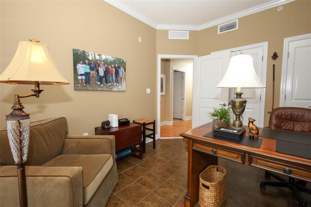 For Sale: $884,999 (3 beds, 2 baths, 2399 Square Feet)