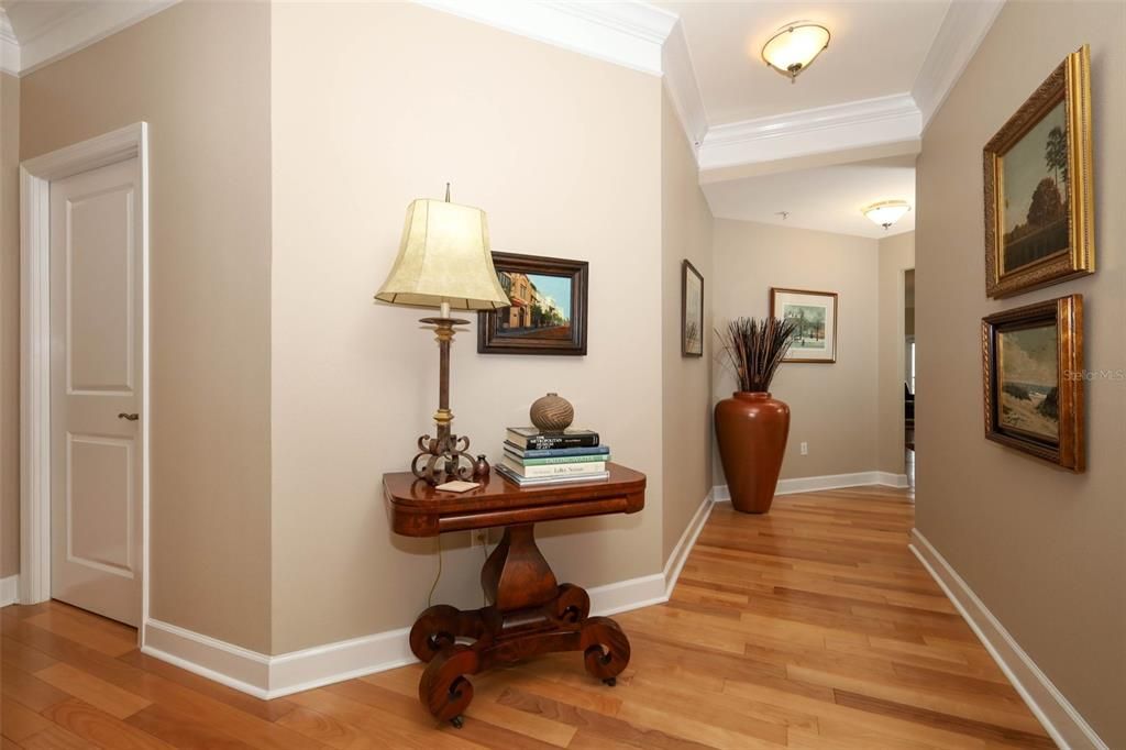 For Sale: $884,999 (3 beds, 2 baths, 2399 Square Feet)