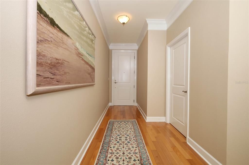 For Sale: $884,999 (3 beds, 2 baths, 2399 Square Feet)