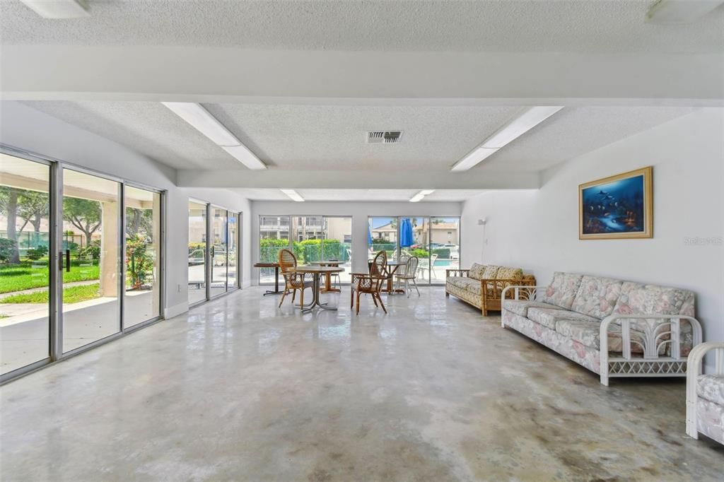 En Venta: $115,000 (2 camas, 1 baños, 925 Pies cuadrados)