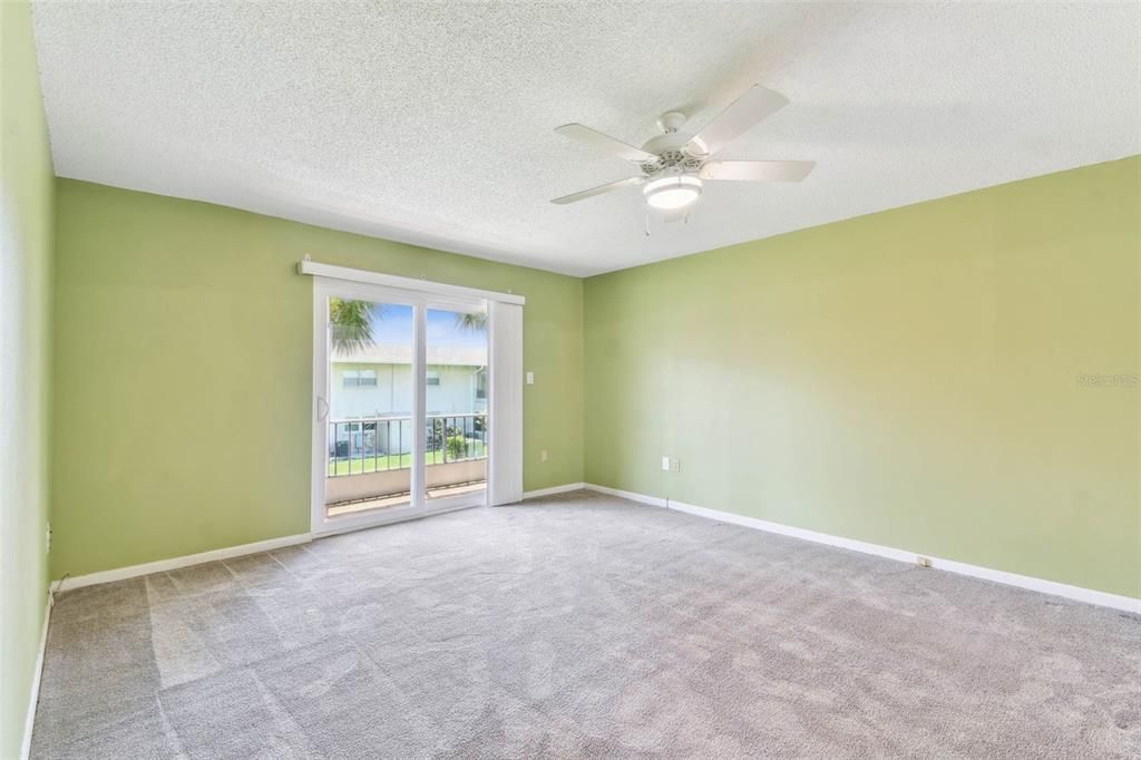 En Venta: $115,000 (2 camas, 1 baños, 925 Pies cuadrados)