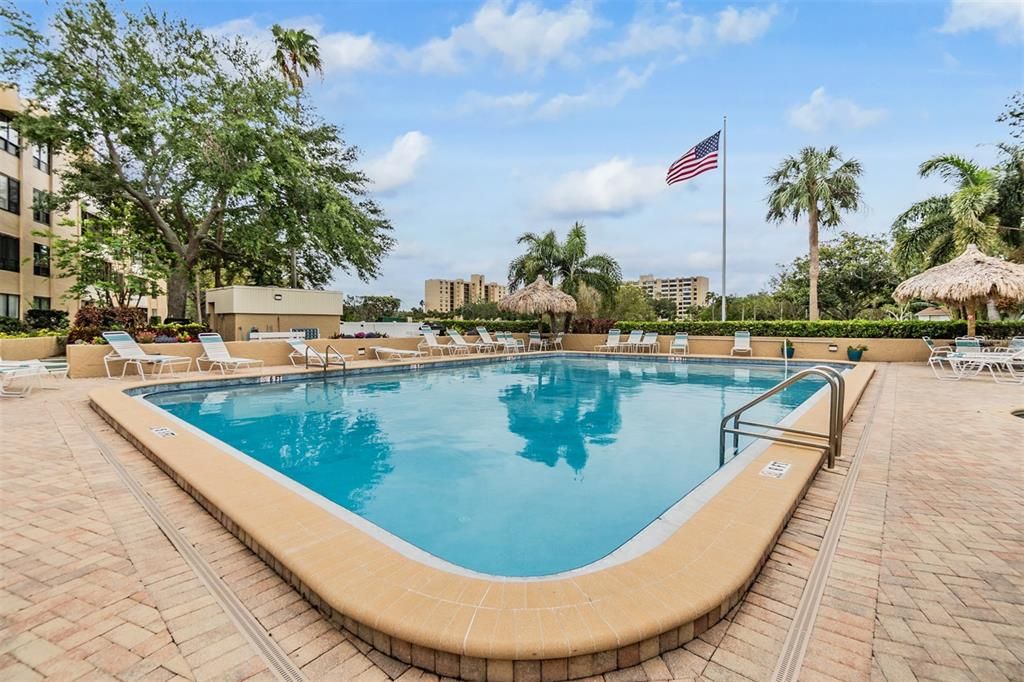 Active With Contract: $95,000 (0 beds, 1 baths, 565 Square Feet)