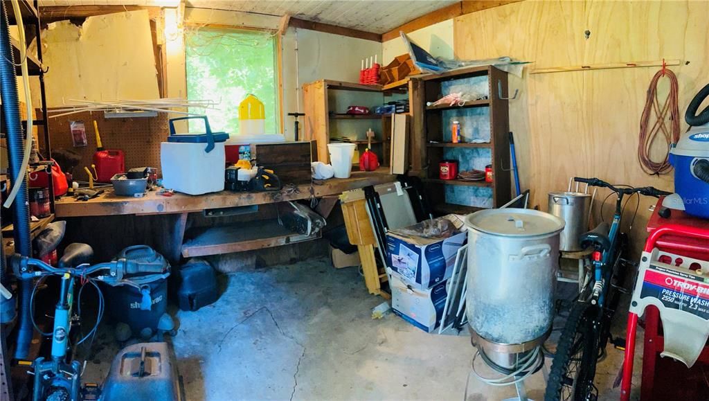 For Sale: $65,000 (2 beds, 1 baths, 757 Square Feet)