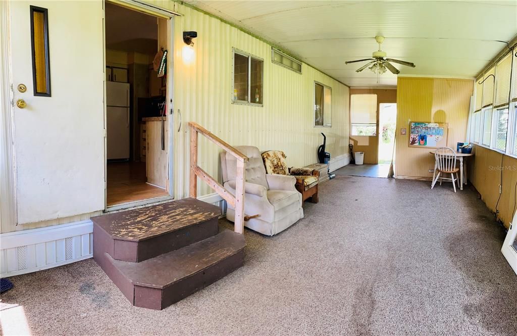 For Sale: $65,000 (2 beds, 1 baths, 757 Square Feet)