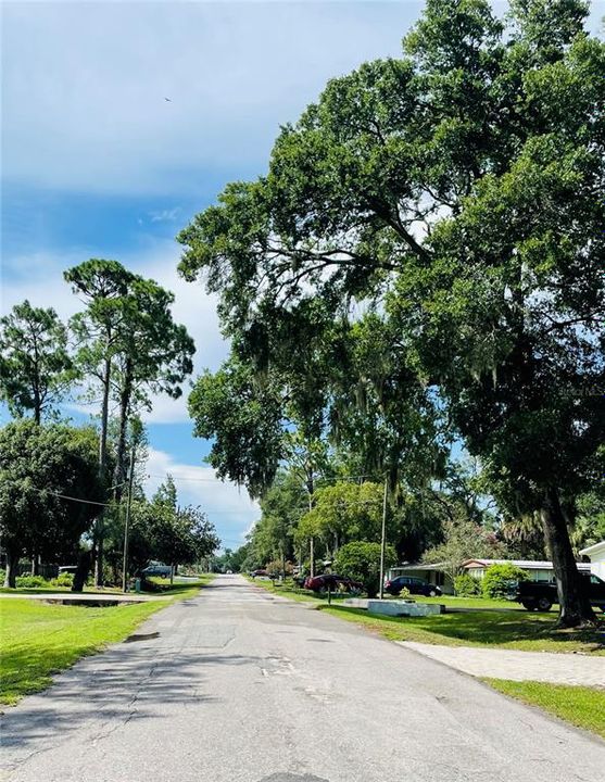 For Sale: $65,000 (2 beds, 1 baths, 757 Square Feet)