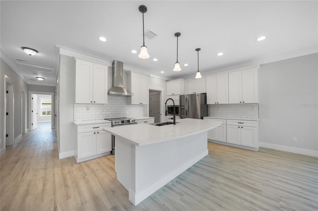 待售: $299,900 (3 贝兹, 2 浴室, 1650 平方英尺)