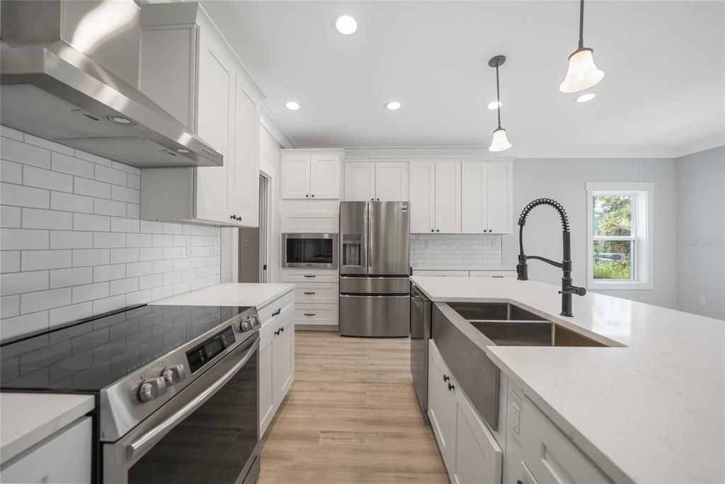 待售: $299,900 (3 贝兹, 2 浴室, 1650 平方英尺)