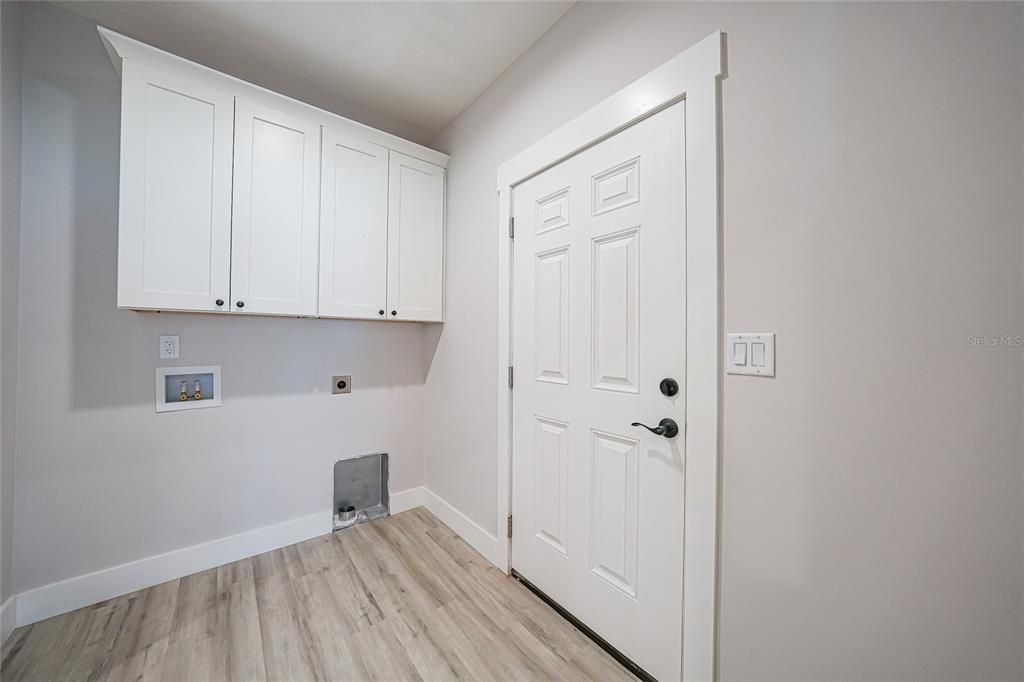 待售: $299,900 (3 贝兹, 2 浴室, 1650 平方英尺)