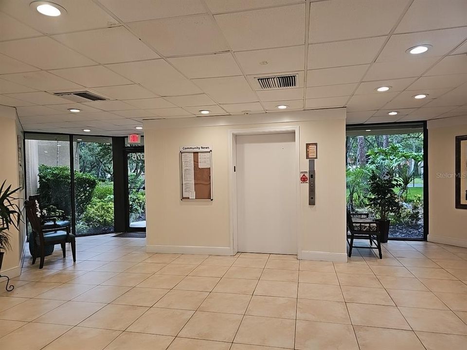 For Sale: $209,500 (2 beds, 2 baths, 1250 Square Feet)