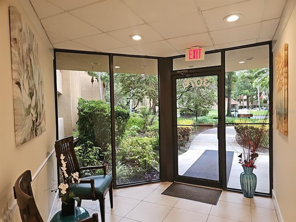 For Sale: $209,500 (2 beds, 2 baths, 1250 Square Feet)