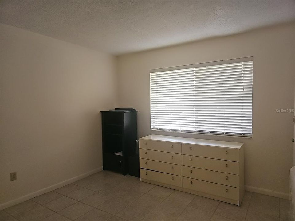 For Sale: $209,500 (2 beds, 2 baths, 1250 Square Feet)