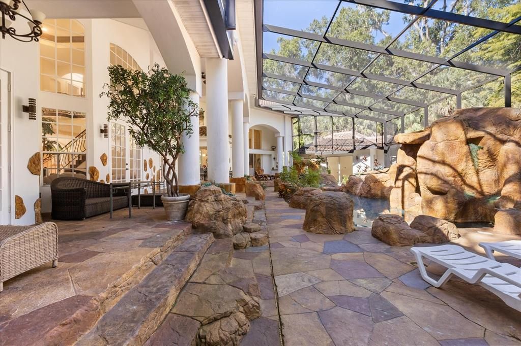 待售: $1,800,000 (5 贝兹, 6 浴室, 5151 平方英尺)