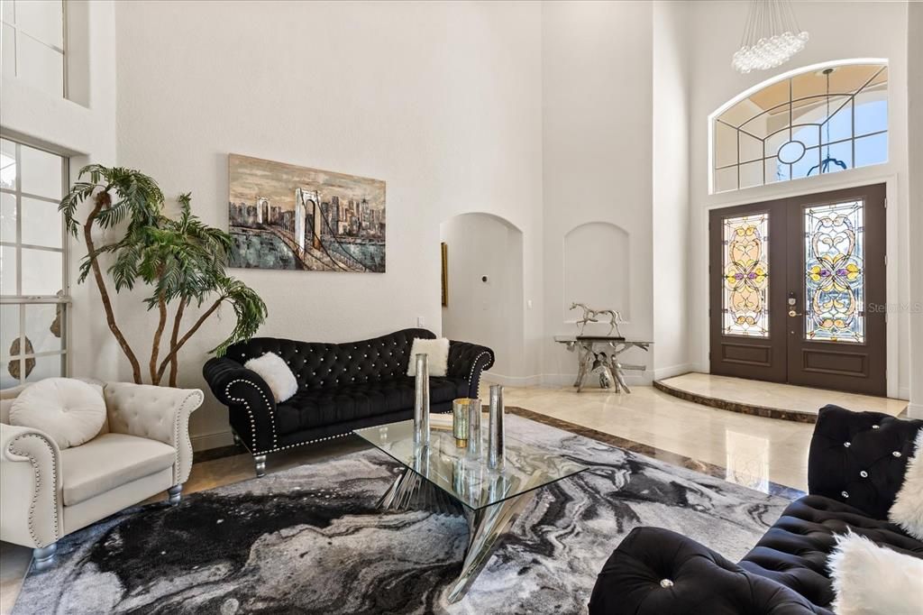 待售: $1,800,000 (5 贝兹, 6 浴室, 5151 平方英尺)