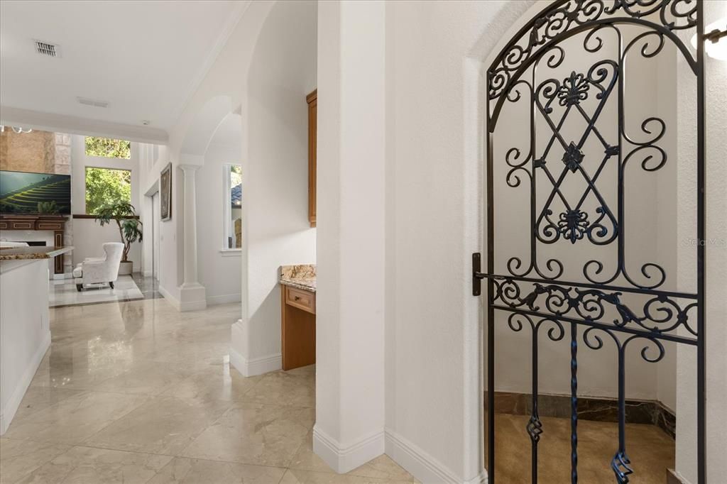 待售: $1,800,000 (5 贝兹, 6 浴室, 5151 平方英尺)