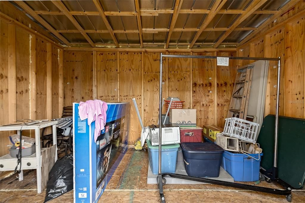 На продажу: $104,600 (2 спален, 2 ванн, 962 Квадратных фут)