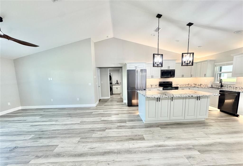 В аренду: $2,500 (3 спален, 2 ванн, 1473 Квадратных фут)