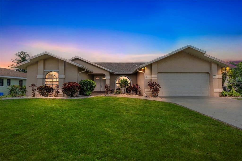 Recently Sold: $364,900 (3 beds, 2 baths, 2175 Square Feet)