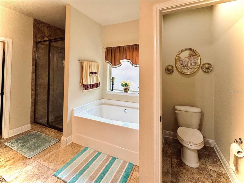 En Venta: $450,000 (5 camas, 3 baños, 3356 Pies cuadrados)