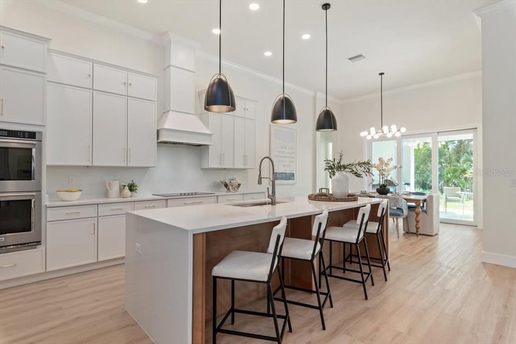 En Venta: $1,199,000 (4 camas, 3 baños, 2967 Pies cuadrados)