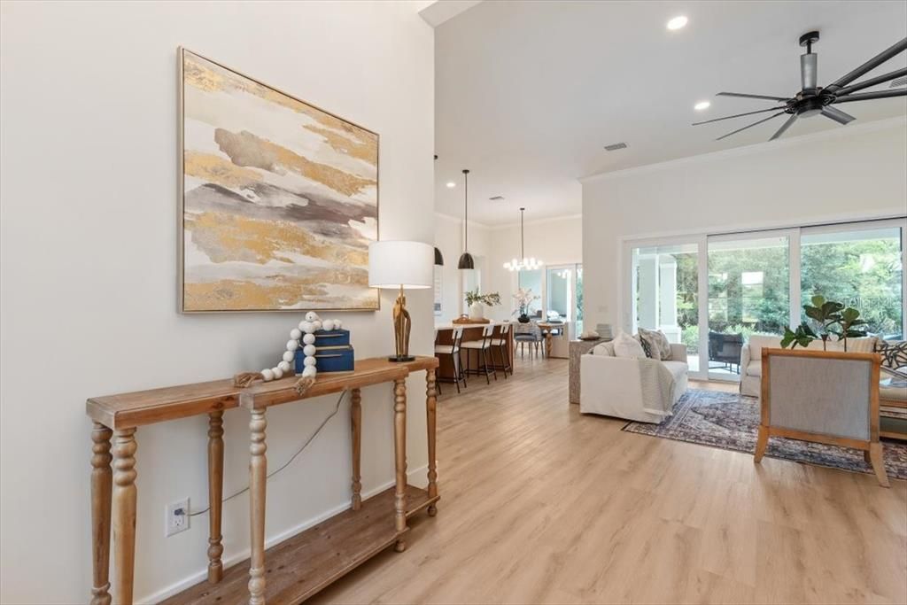 En Venta: $1,199,000 (4 camas, 3 baños, 2967 Pies cuadrados)