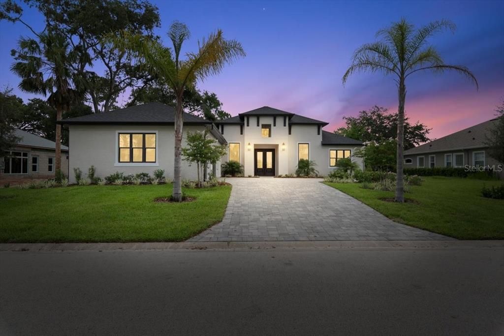 En Venta: $1,199,000 (4 camas, 3 baños, 2967 Pies cuadrados)