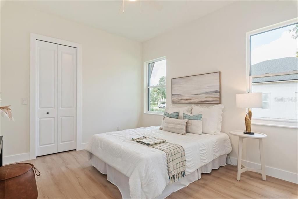 En Venta: $1,199,000 (4 camas, 3 baños, 2967 Pies cuadrados)