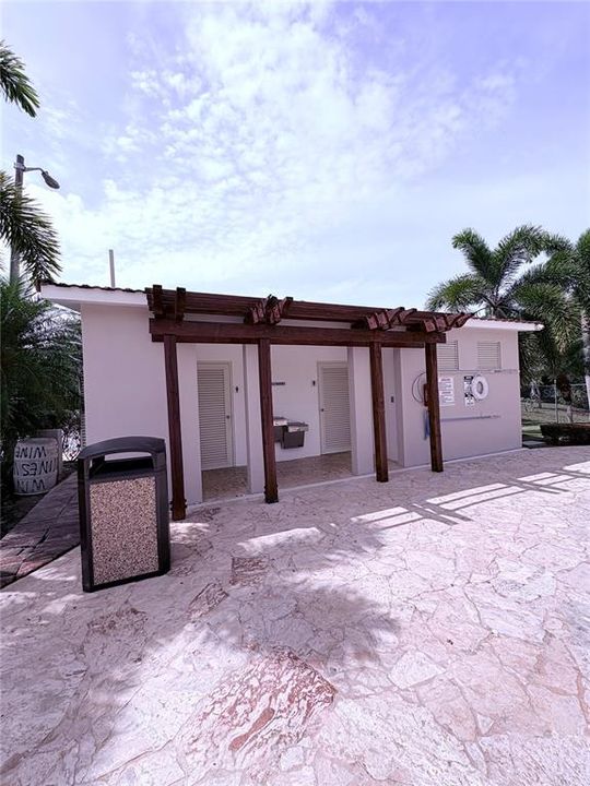 For Sale: $285,000 (3 beds, 2 baths, 0 Square Feet)