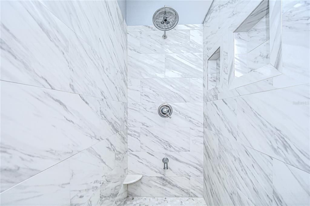 Active With Contract: $490,000 (3 beds, 2 baths, 1634 Square Feet)