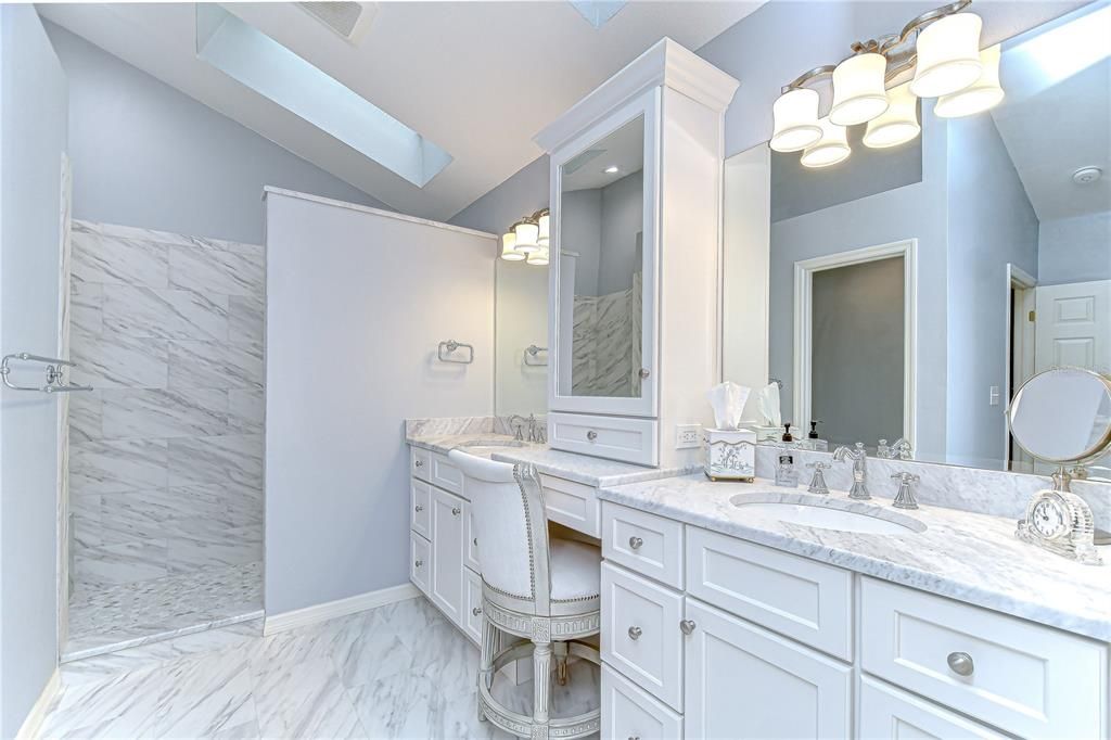 Active With Contract: $490,000 (3 beds, 2 baths, 1634 Square Feet)