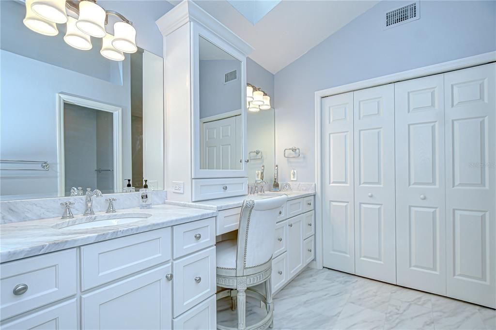 Active With Contract: $490,000 (3 beds, 2 baths, 1634 Square Feet)