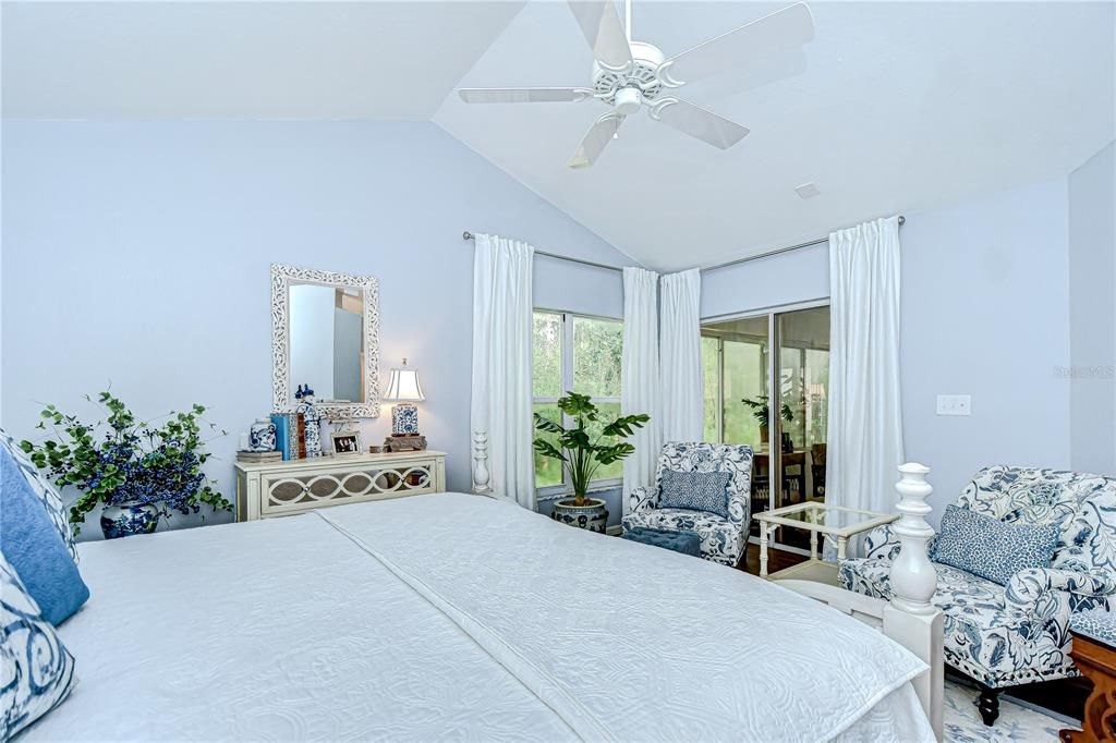 Active With Contract: $490,000 (3 beds, 2 baths, 1634 Square Feet)