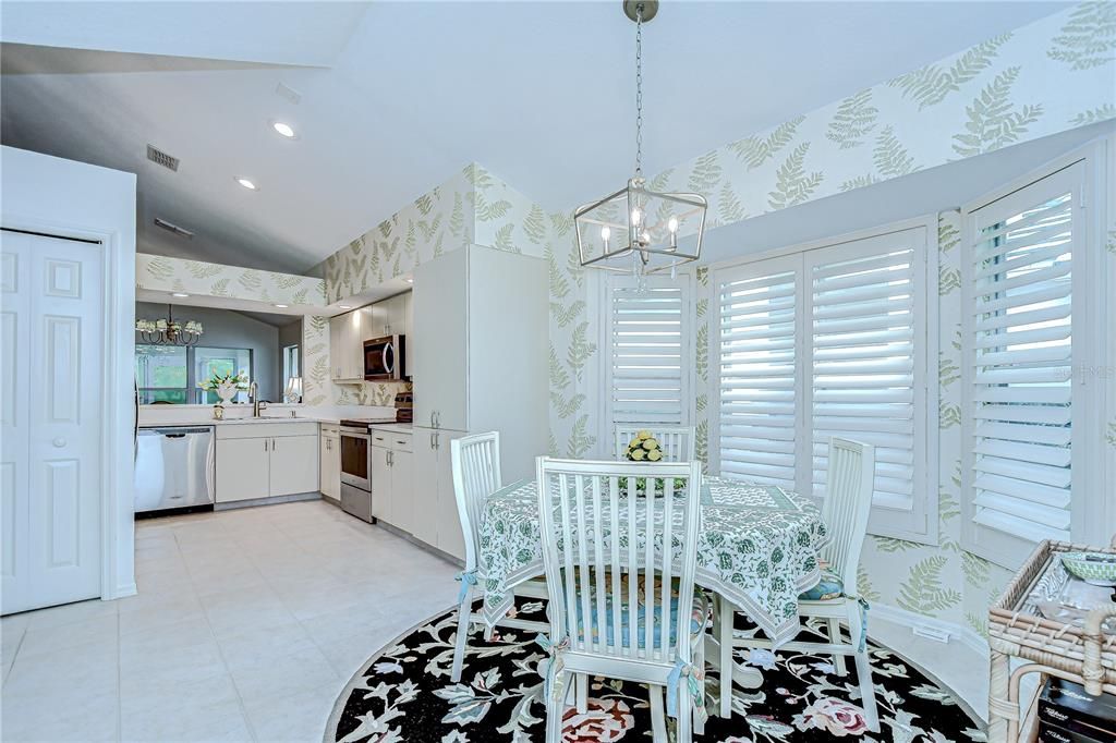 Active With Contract: $490,000 (3 beds, 2 baths, 1634 Square Feet)