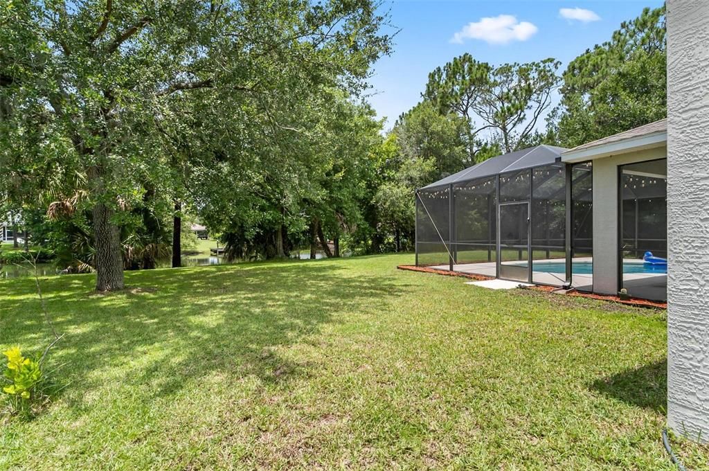 Active With Contract: $550,000 (5 beds, 3 baths, 3204 Square Feet)