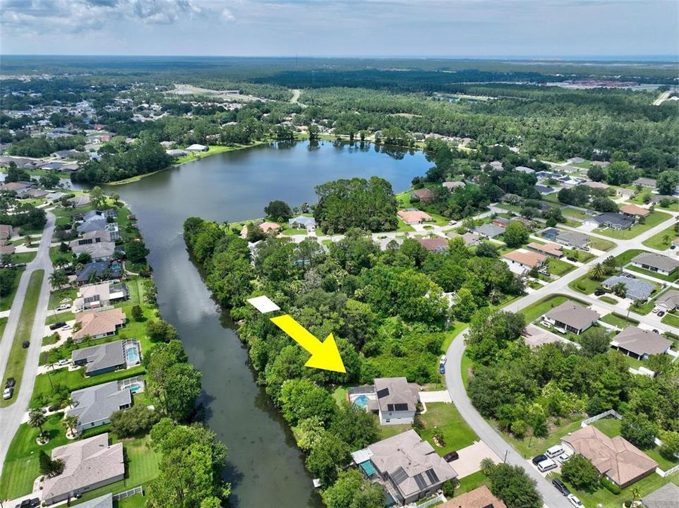 Active With Contract: $550,000 (5 beds, 3 baths, 3204 Square Feet)