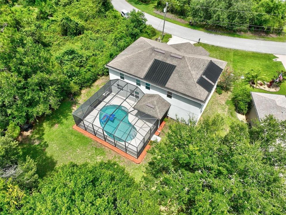 Active With Contract: $550,000 (5 beds, 3 baths, 3204 Square Feet)