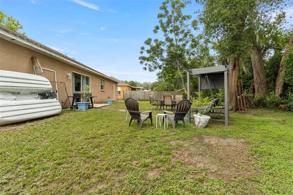 En Venta: $230,000 (3 camas, 2 baños, 1247 Pies cuadrados)