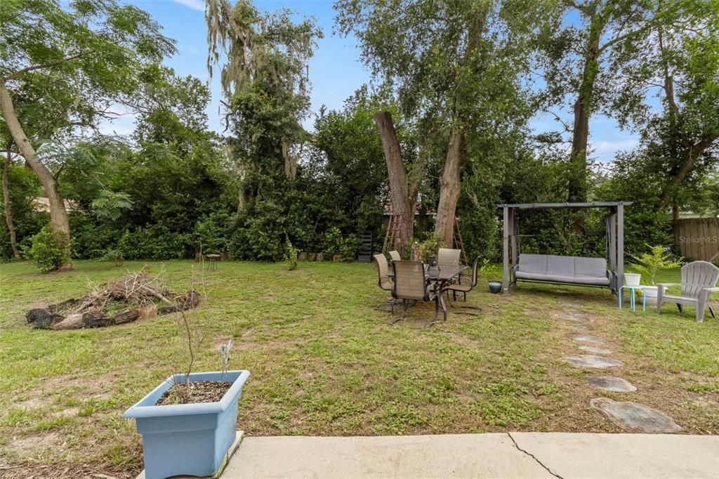 En Venta: $230,000 (3 camas, 2 baños, 1247 Pies cuadrados)