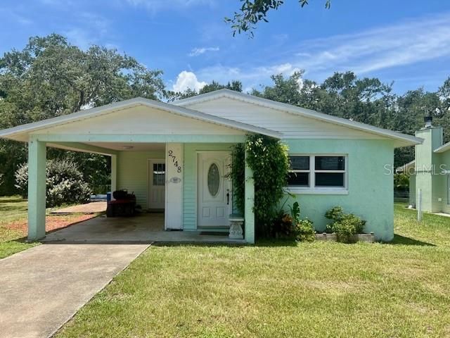 Recently Sold: $285,000 (2 beds, 1 baths, 964 Square Feet)
