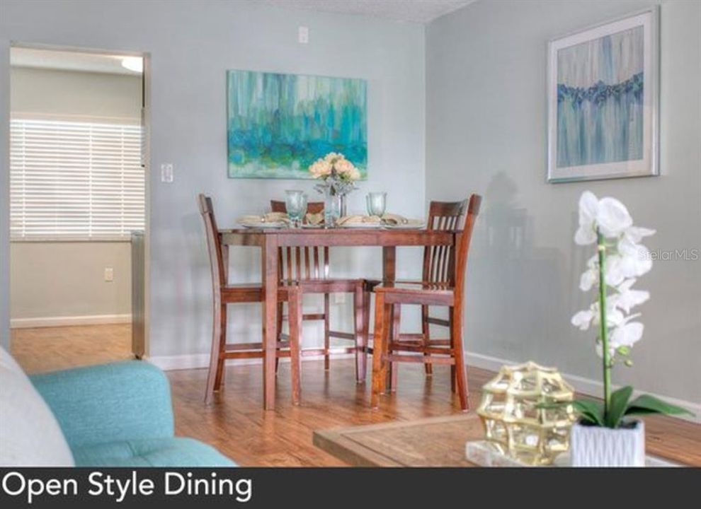 Active With Contract: $2,500 (2 beds, 1 baths, 860 Square Feet)