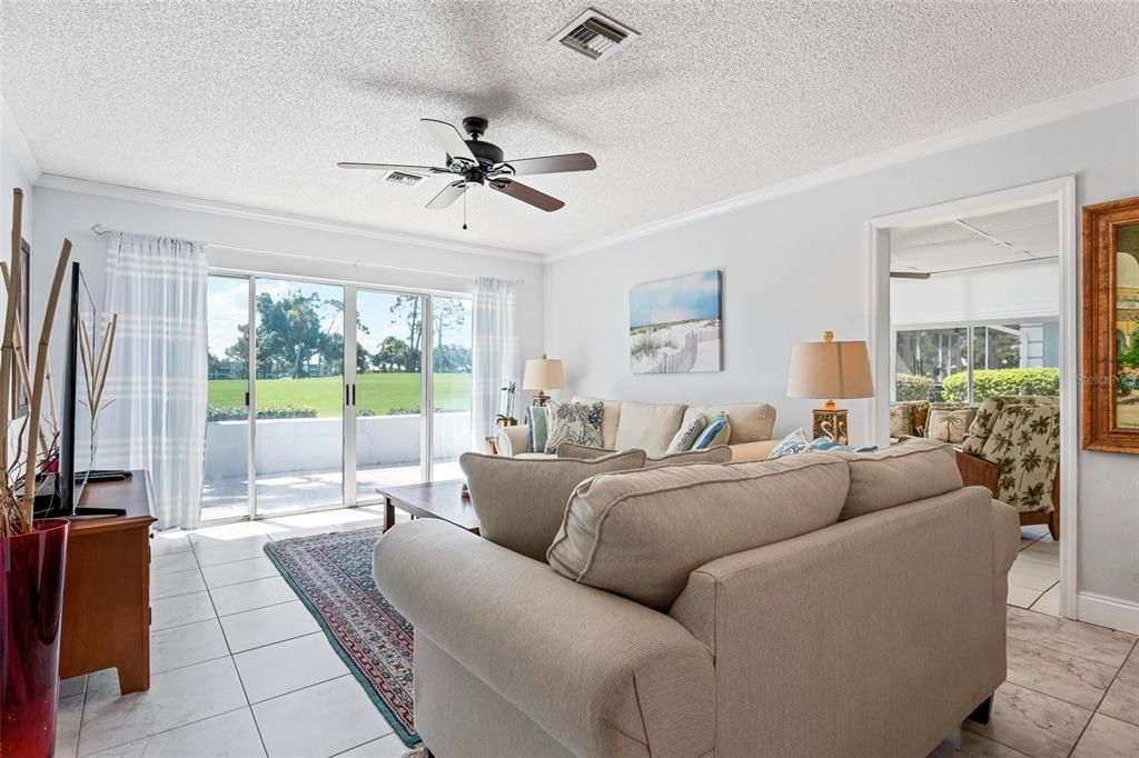 合同活跃: $240,000 (3 贝兹, 2 浴室, 1487 平方英尺)