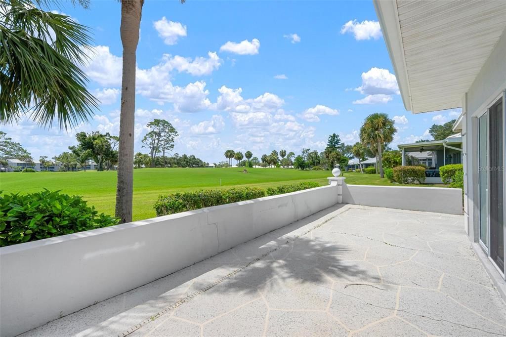 合同活跃: $240,000 (3 贝兹, 2 浴室, 1487 平方英尺)