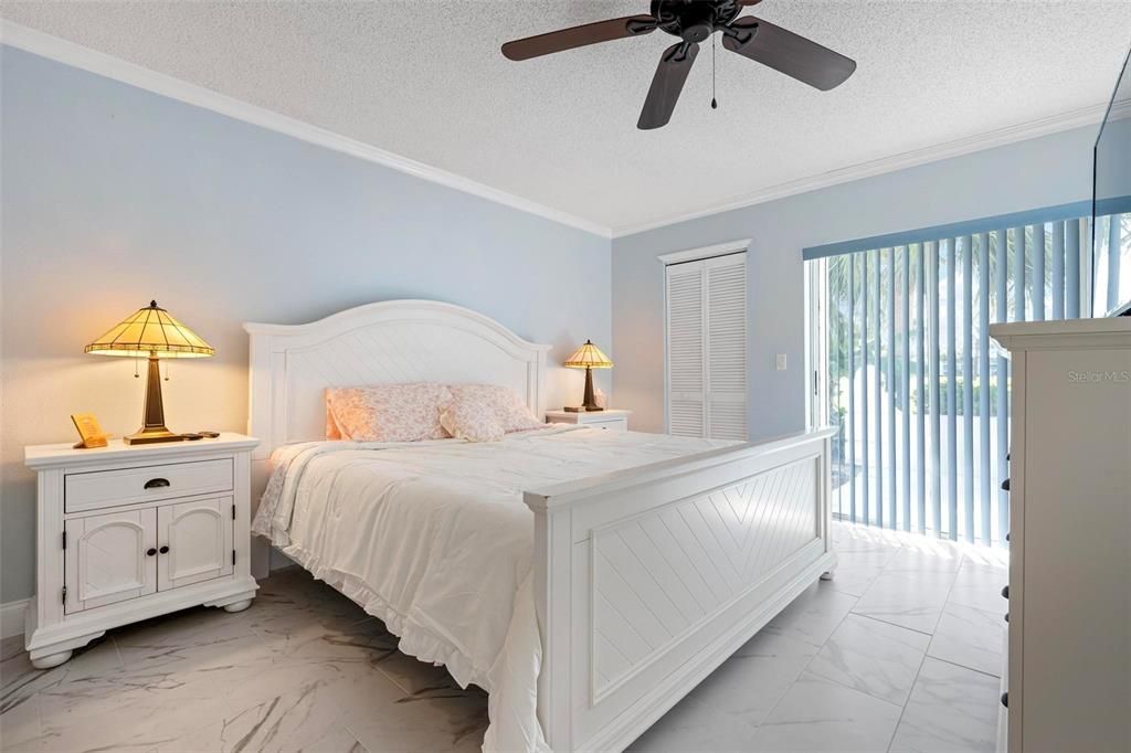 合同活跃: $240,000 (3 贝兹, 2 浴室, 1487 平方英尺)