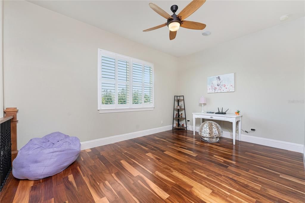 En Venta: $1,199,999 (3 camas, 2 baños, 3142 Pies cuadrados)