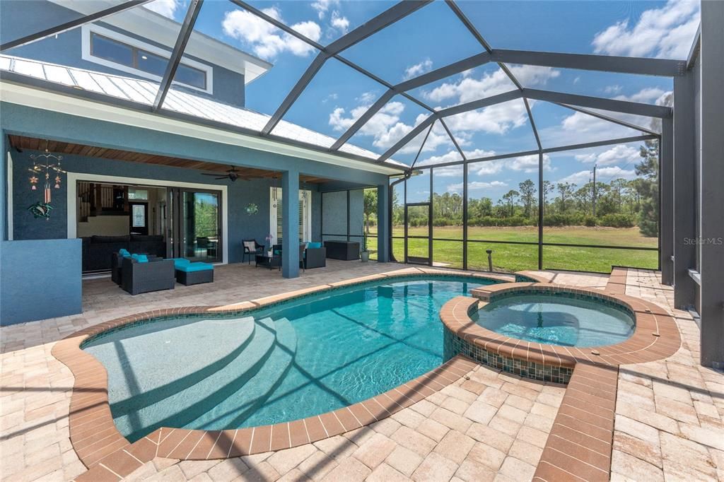 En Venta: $1,199,999 (3 camas, 2 baños, 3142 Pies cuadrados)