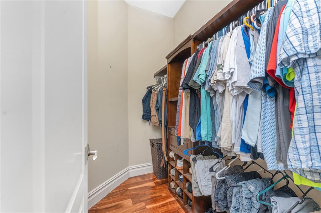 En Venta: $1,199,999 (3 camas, 2 baños, 3142 Pies cuadrados)