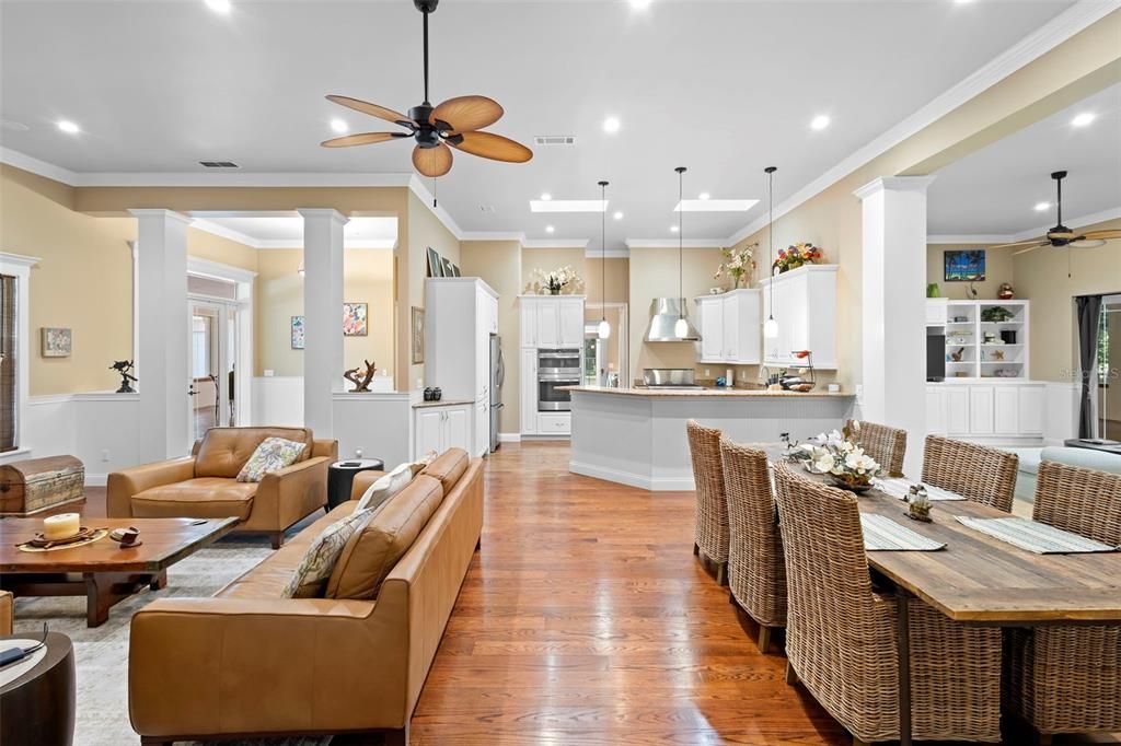 На продажу: $1,150,000 (3 спален, 3 ванн, 3039 Квадратных фут)