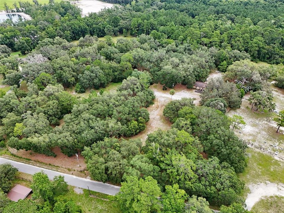 En Venta: $450,000 (12.55 acres)