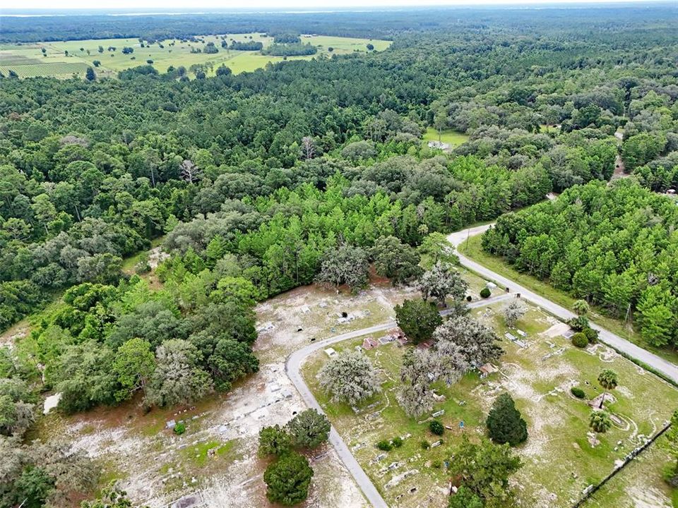 En Venta: $450,000 (12.55 acres)