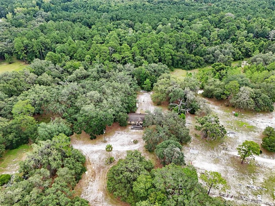 En Venta: $450,000 (12.55 acres)